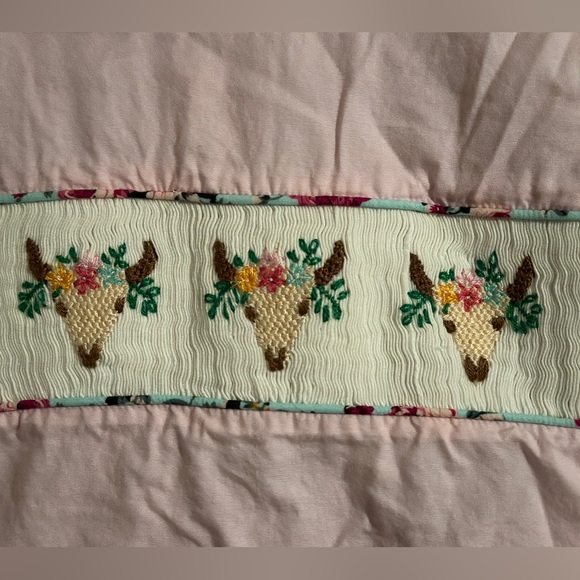 Girls 3T Sweet Magnolia Smocks Floral Cow Skull Bow Back Top and Ruffle Bloomers - Picture 2 of 5